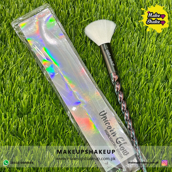 Wet n Wild Highlighting Brush (Single)